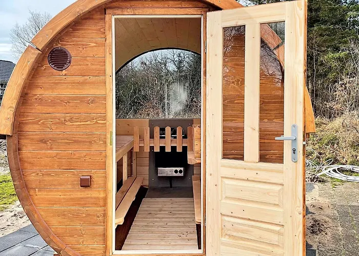 Prázdninový dům Luxury Retreat With Pool - By Traum Henne Strand